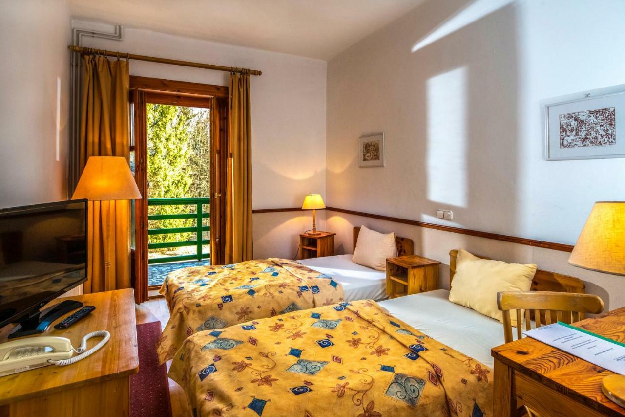 Bakony Hotel 2*