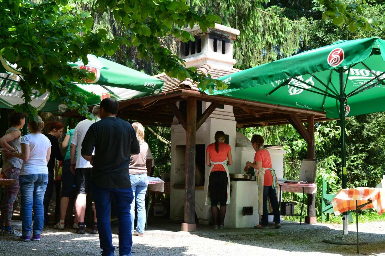 Bakony Hotel 2*